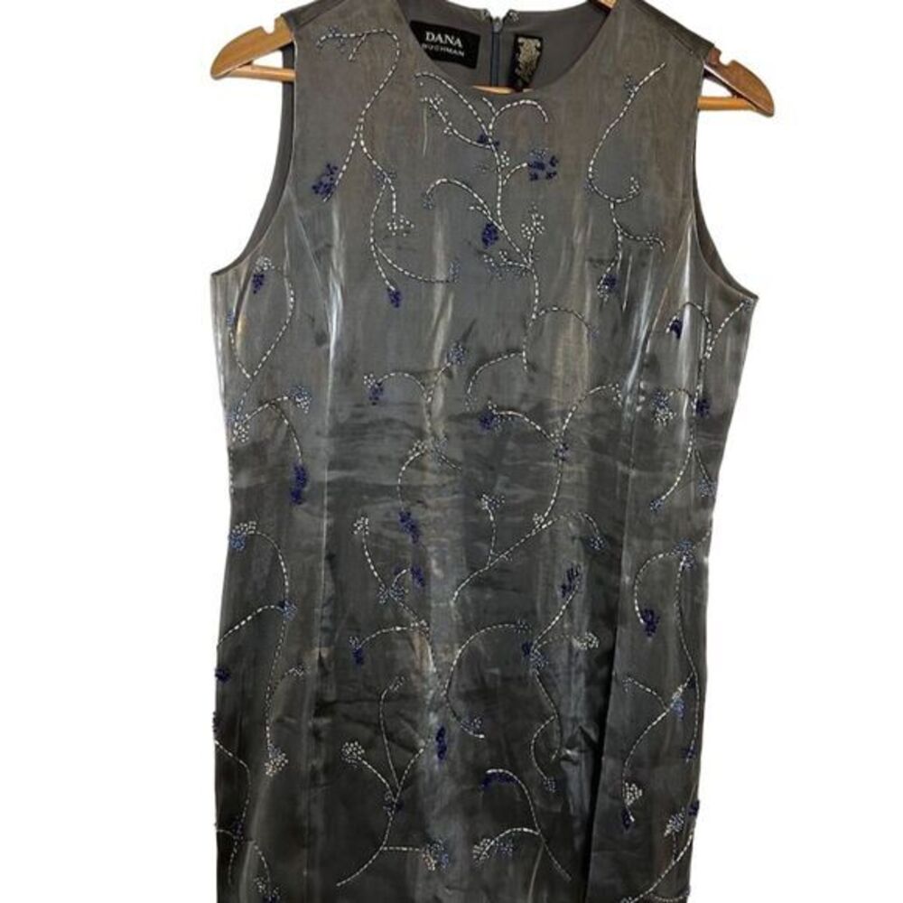 Dana Buchman Sleeveless Metallic Gray Beaded Cocktail Dress Size 10